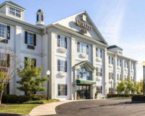 Гостиница Quality Inn near Seymour Johnson AFB  Голдсборо